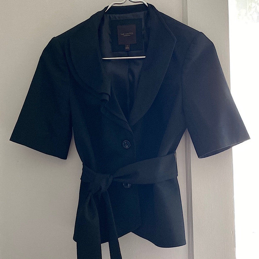 Black blazer cropped sleeve ruffled collar neckline suit jacket tie belt